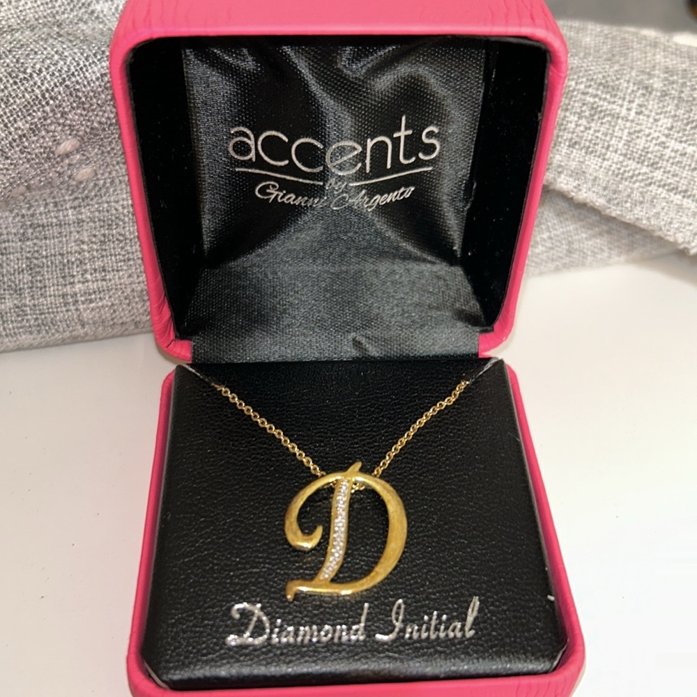 Diamond Initial/Monogram ‘D’ Pendant Necklace - Gold, NEW/GIFT/BIRTHDAY/PRESENT